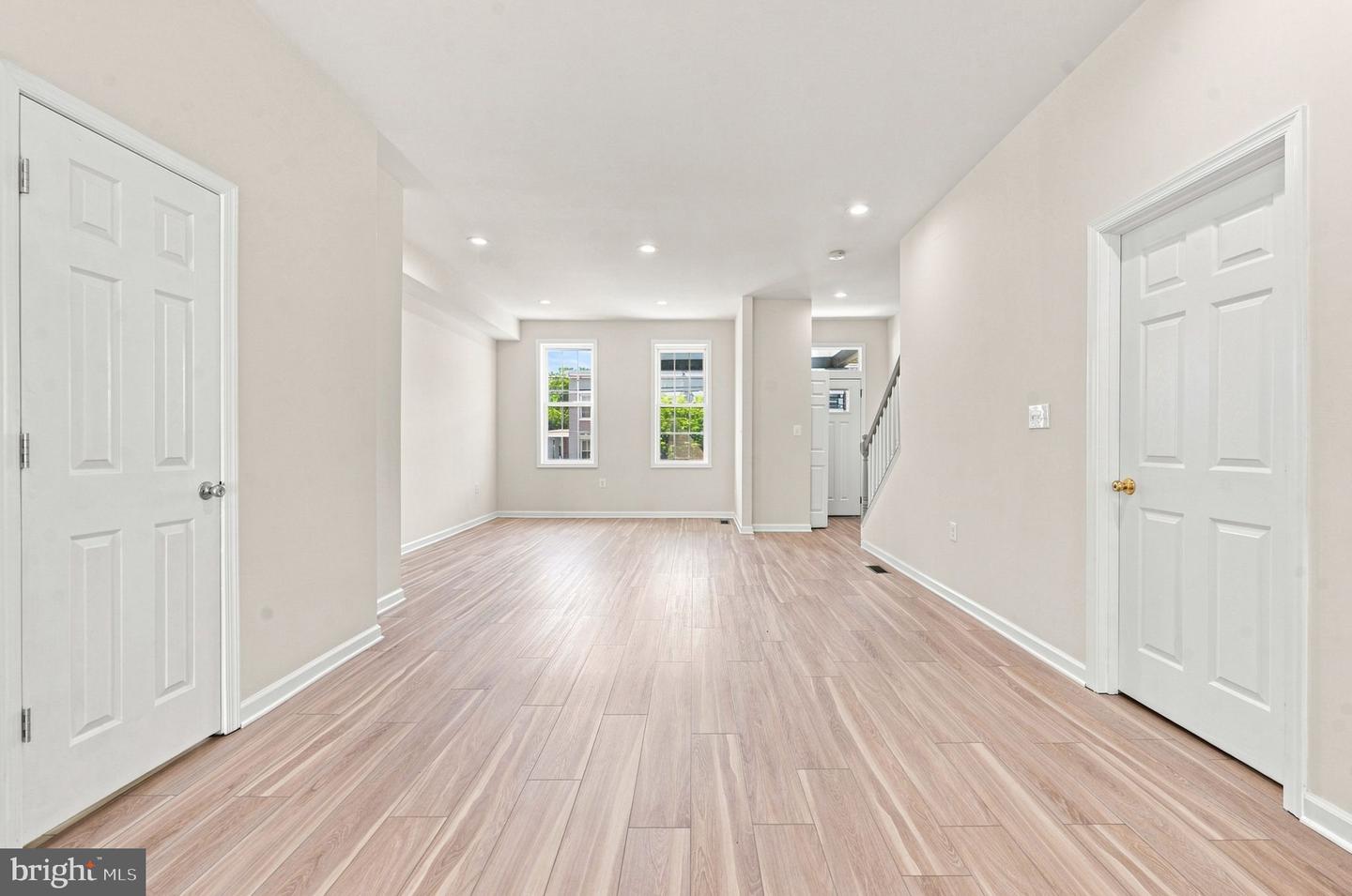 503 Randolph St Nw Property Photo 24