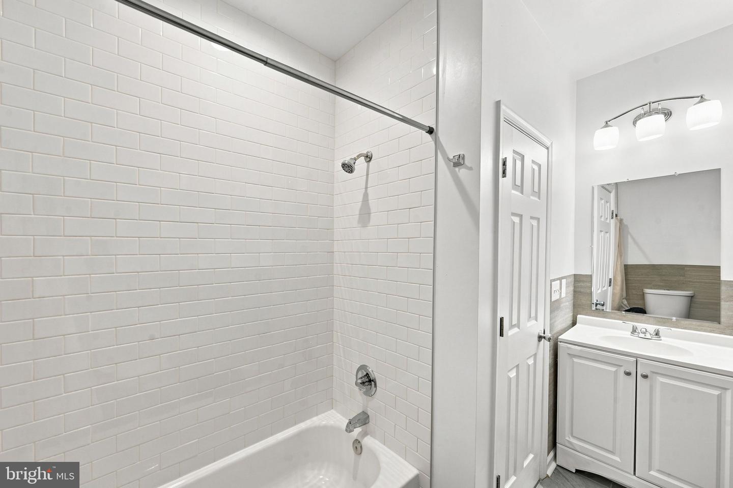 503 Randolph St Nw Property Photo 36