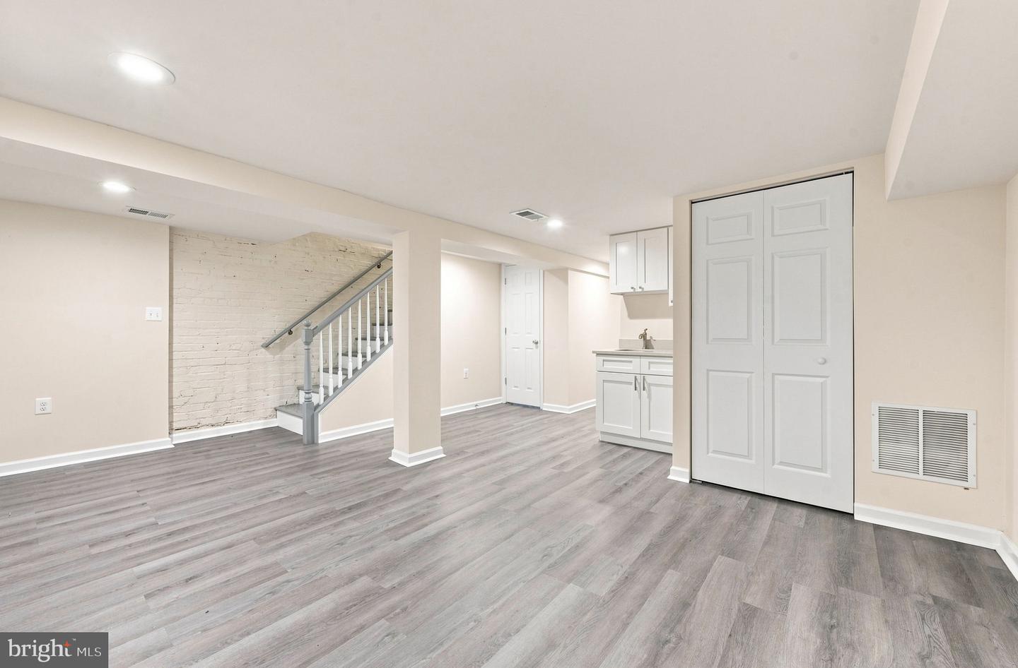 503 Randolph St Nw Property Photo 44