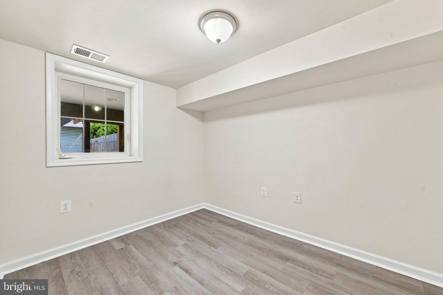 503 Randolph St Nw Property Photo 50