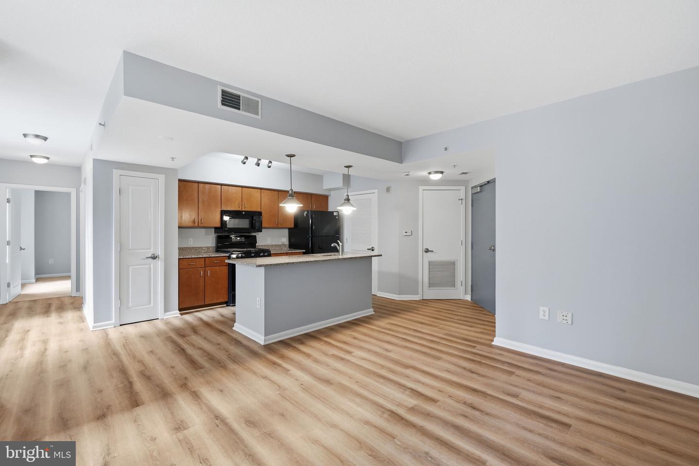 1001 L St Nw #211 Property Photo 6
