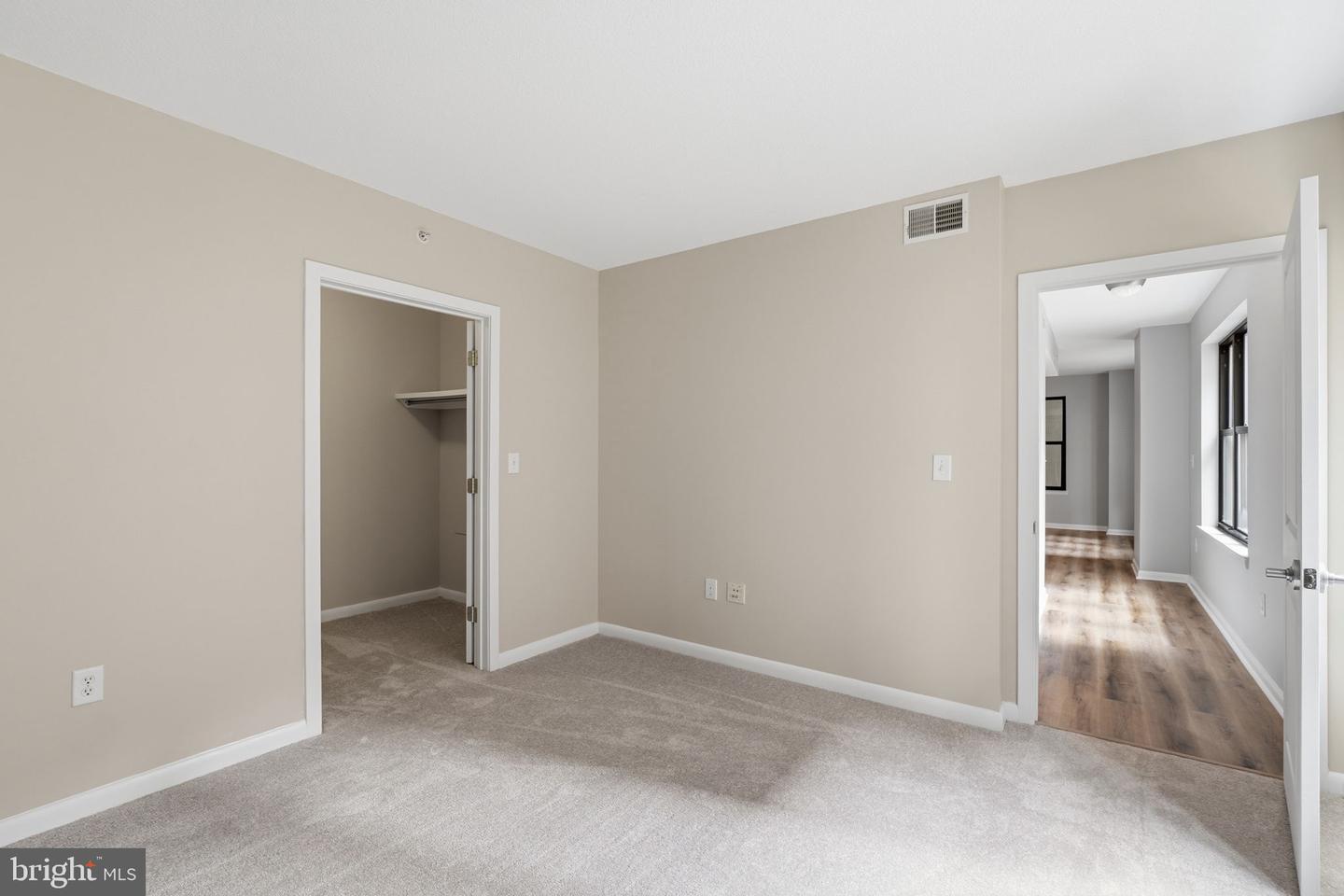 1001 L St Nw #211 Property Photo 17
