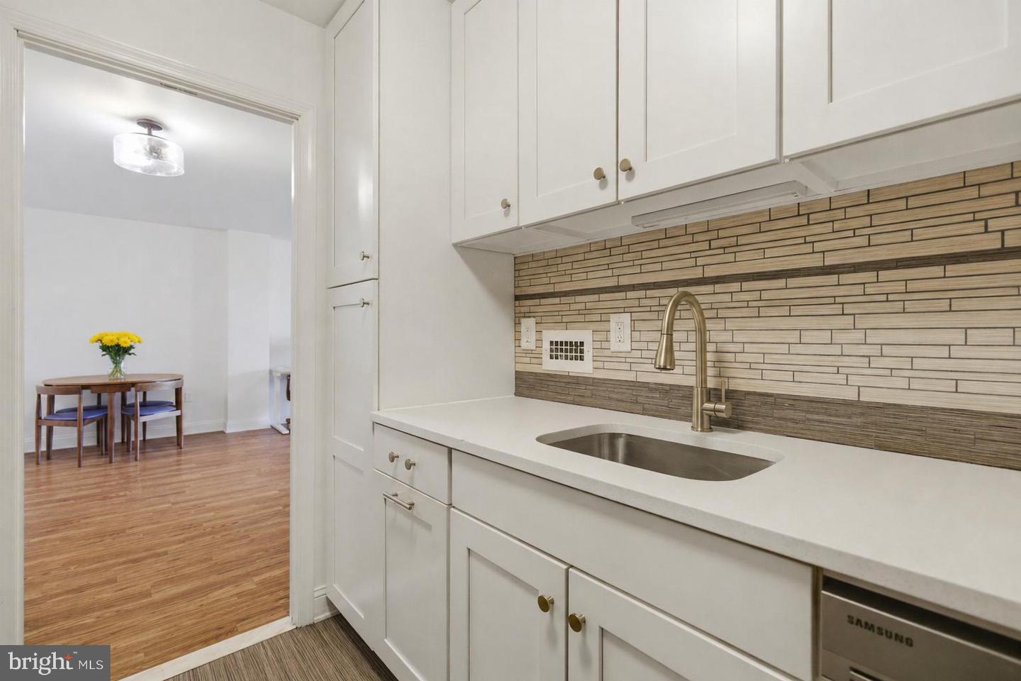 3114 Wisconsin Ave Nw #302 Property Photo 7