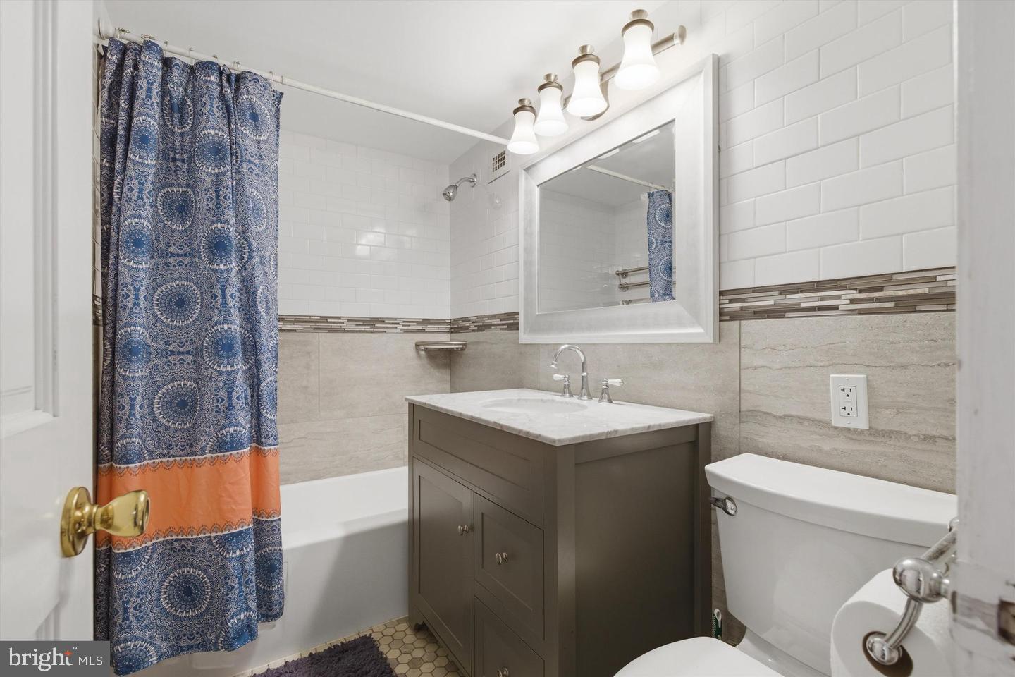 3114 Wisconsin Ave Nw #302 Property Photo 9