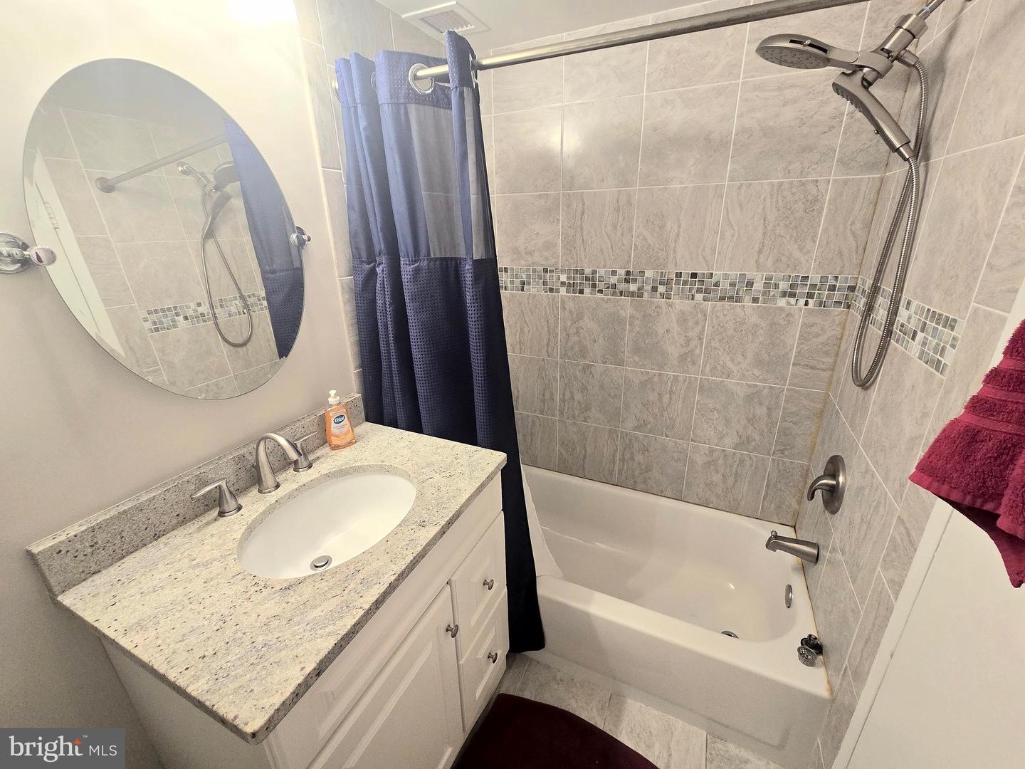 2755 Ordway St Nw #208 Property Photo 3