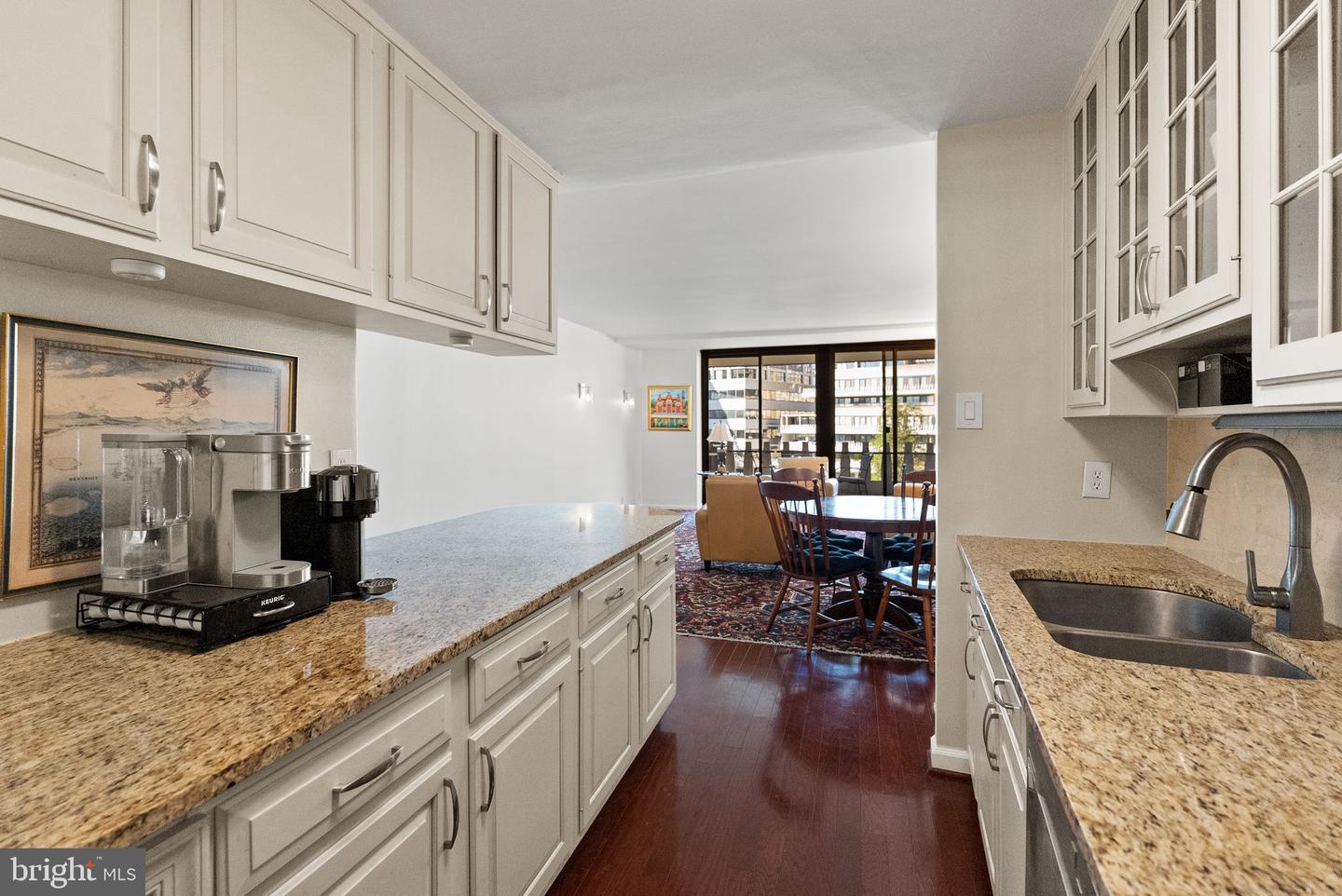 700 New Hampshire Ave Nw #510 Property Photo 16