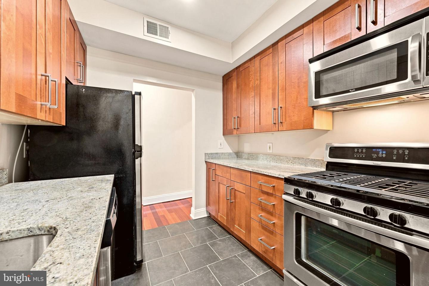 3005 Sherman Ave Nw #1 Property Photo 6