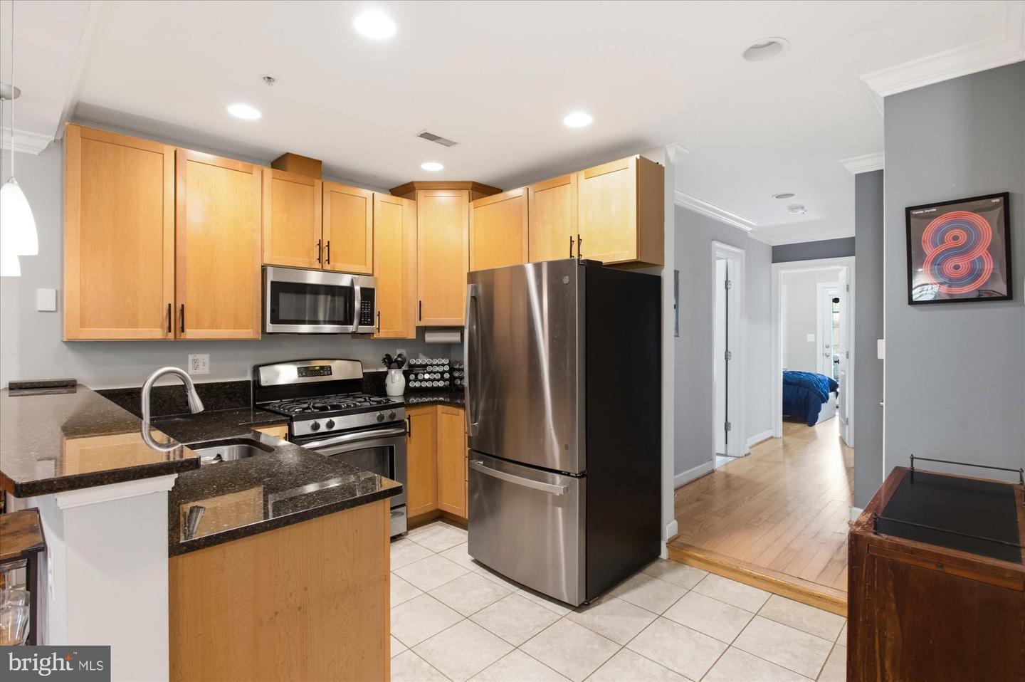 28 Bryant St Nw #1 Property Photo 8
