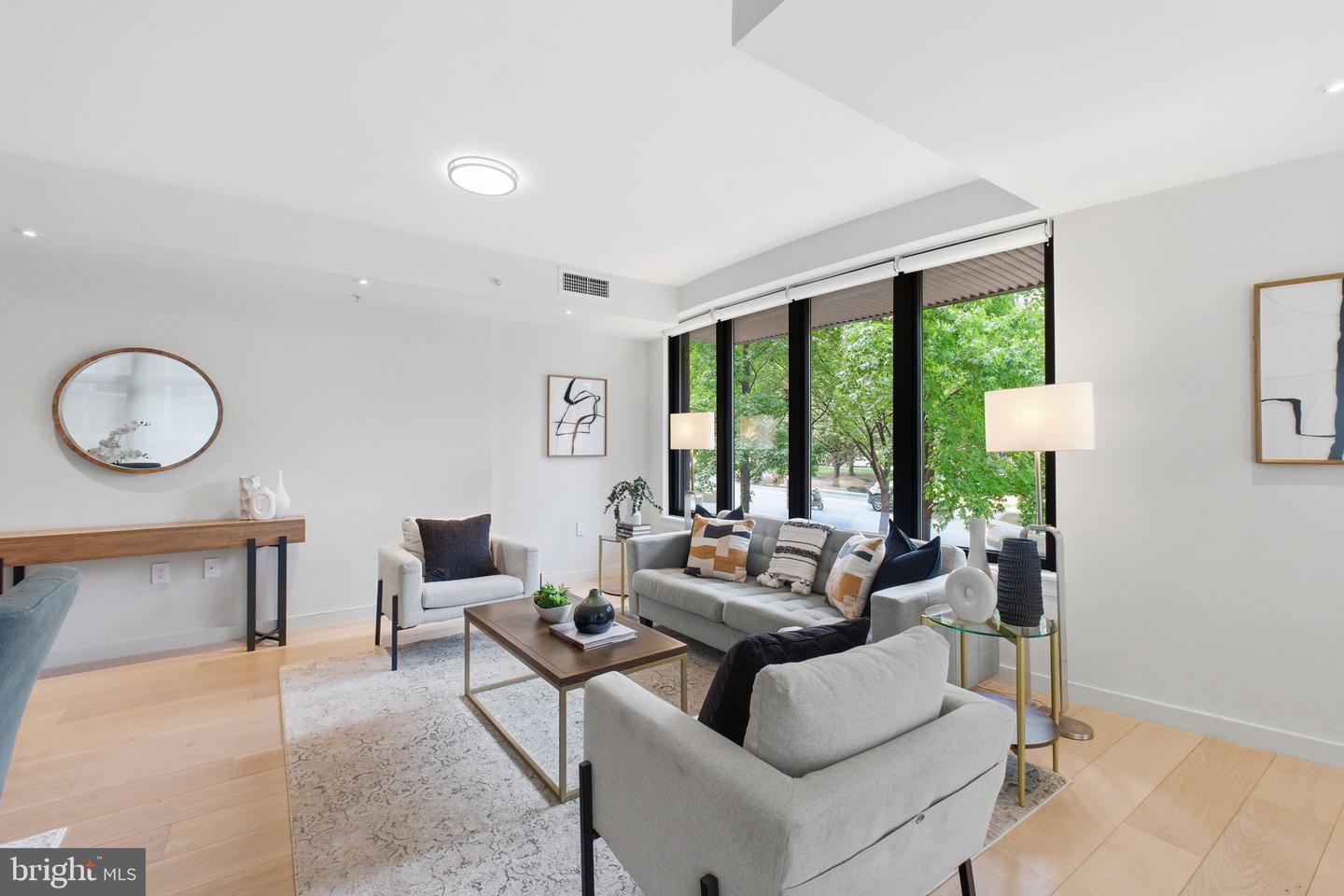 1010 Massachusetts Ave Nw #201 Property Photo 10