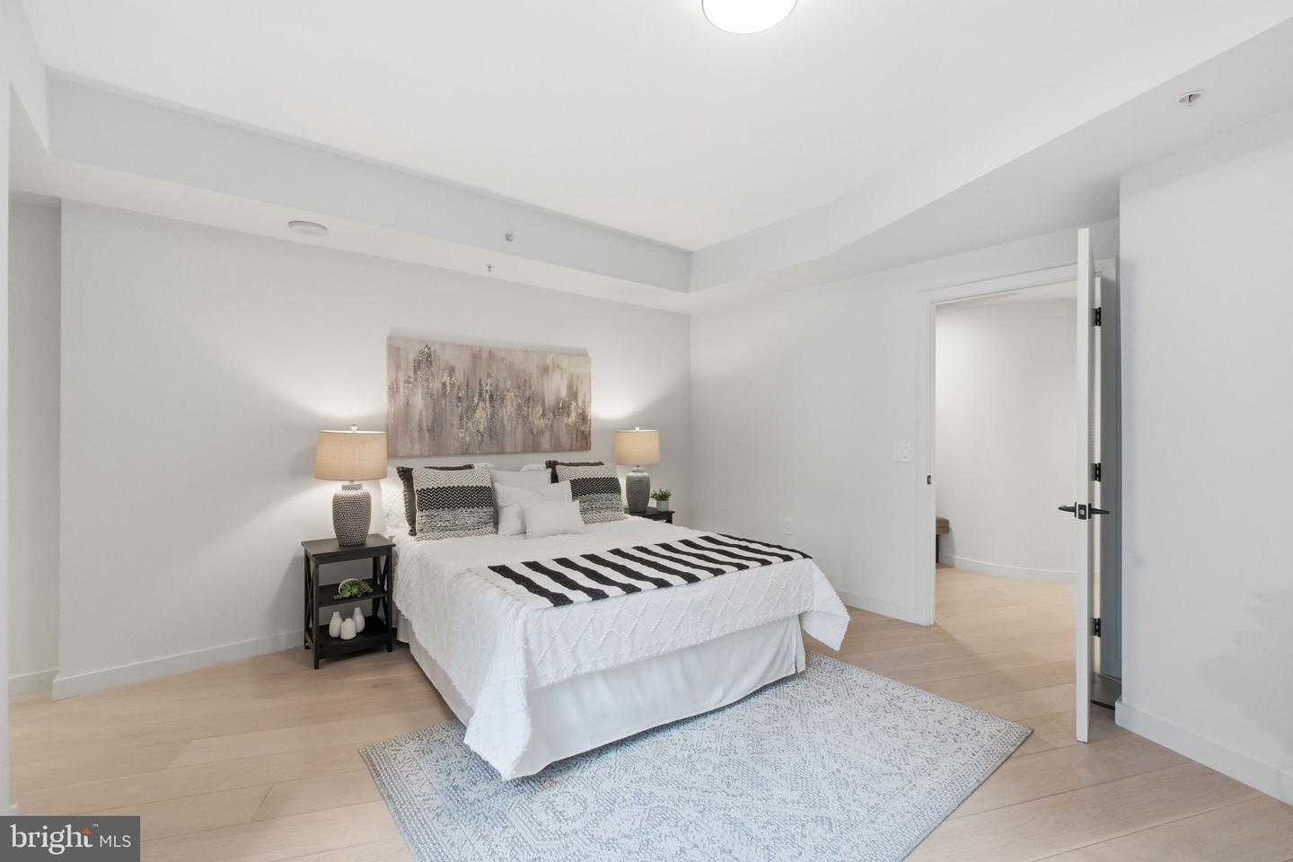 1010 Massachusetts Ave Nw #201 Property Photo 19