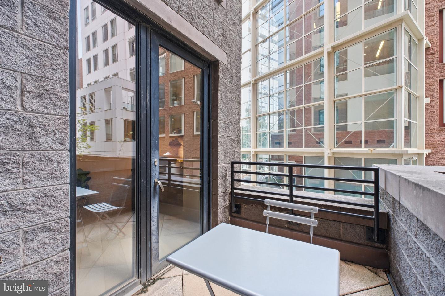 1010 Massachusetts Ave Nw #201 Property Photo 22