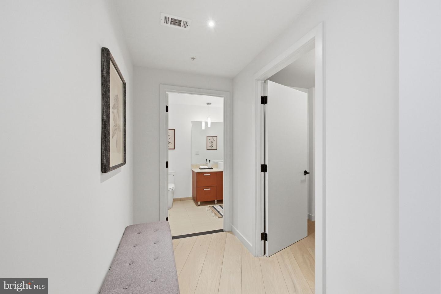 1010 Massachusetts Ave Nw #201 Property Photo 28