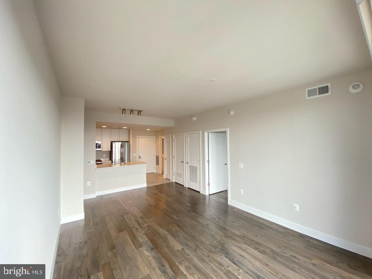 50 Florida Ave Ne #924 Property Photo 14