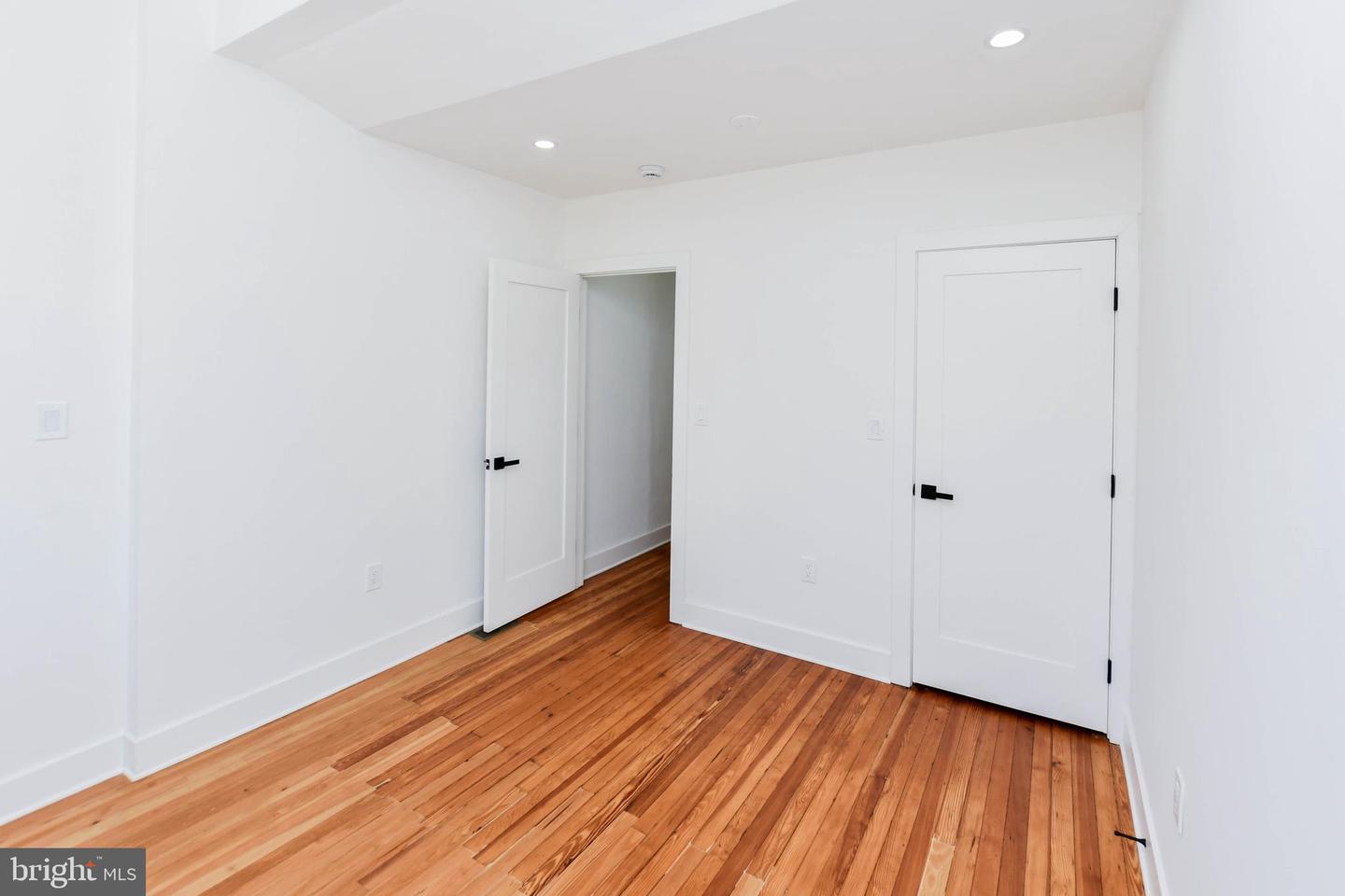 104 R St #a Ne Property Photo 13