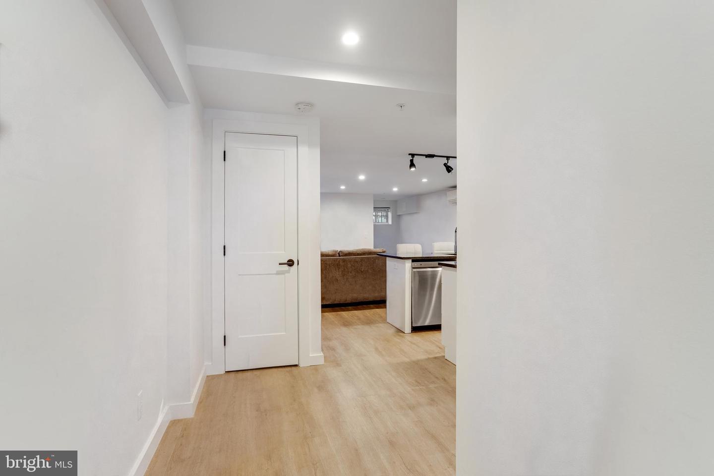 1920 35th St Nw Property Photo 40
