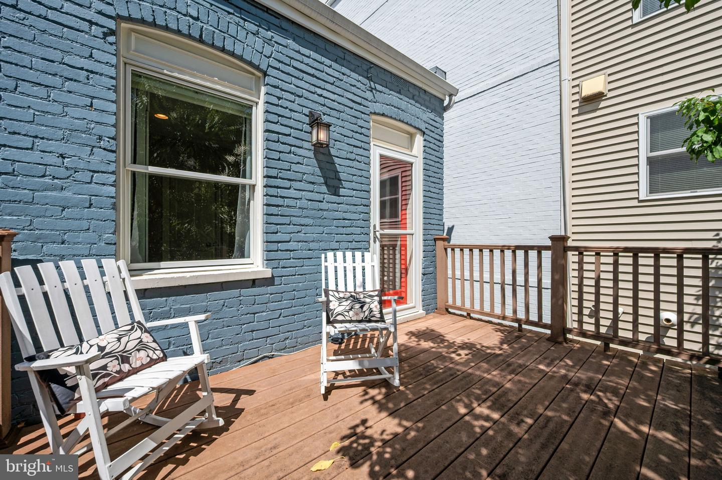 309 K St Se Property Photo 17