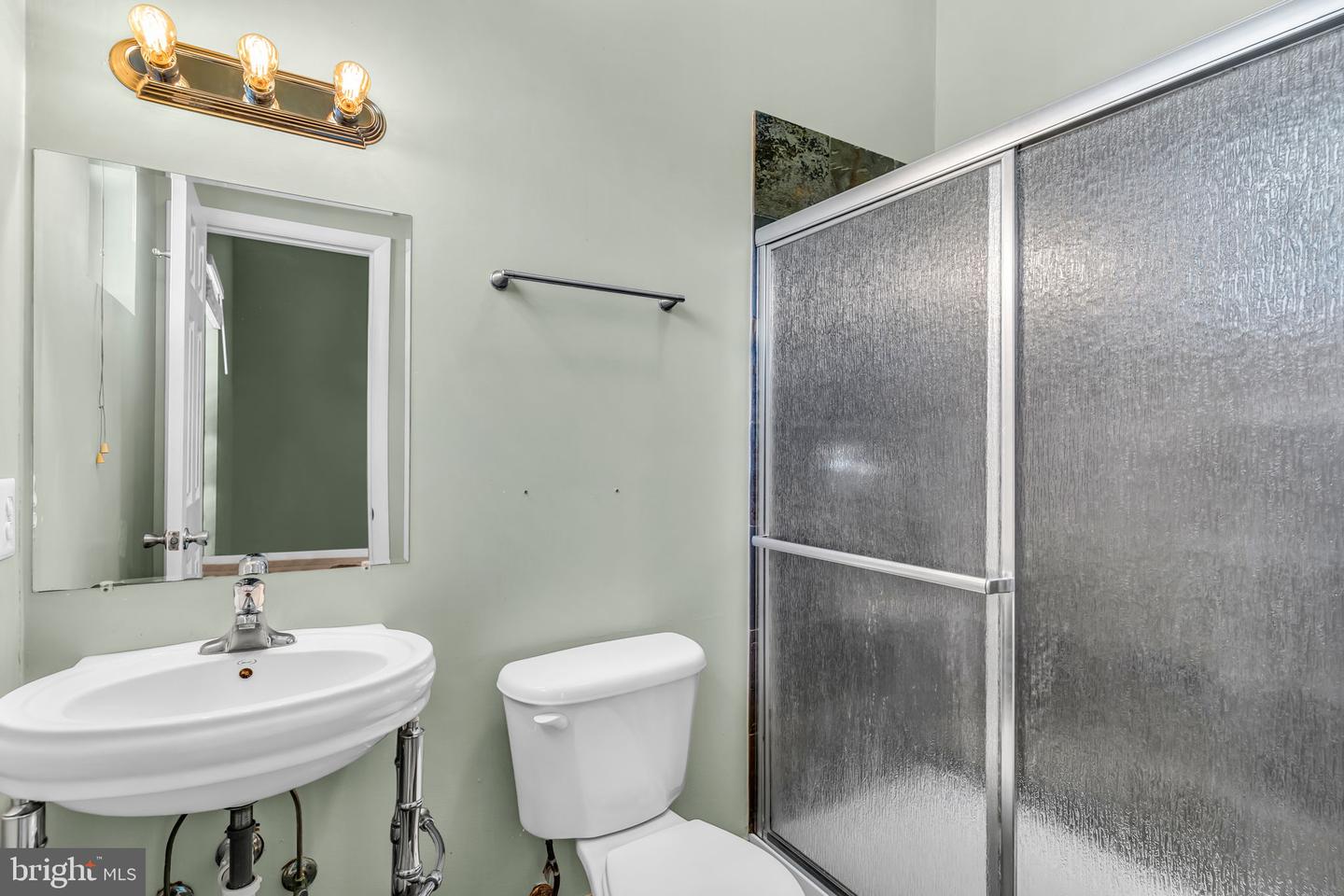 1617 21st Pl Se #104 Property Photo 5