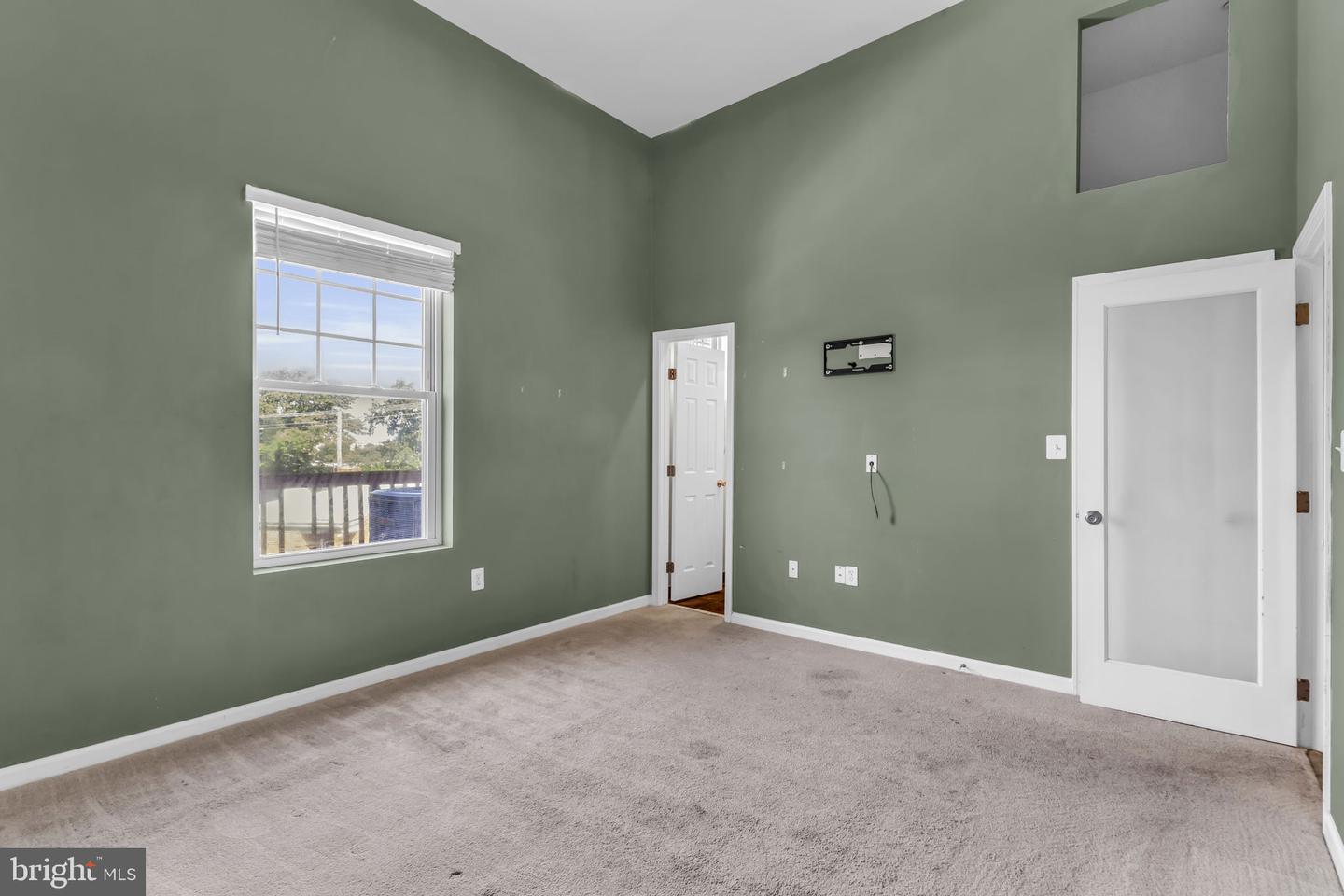 1617 21st Pl Se #104 Property Photo 8