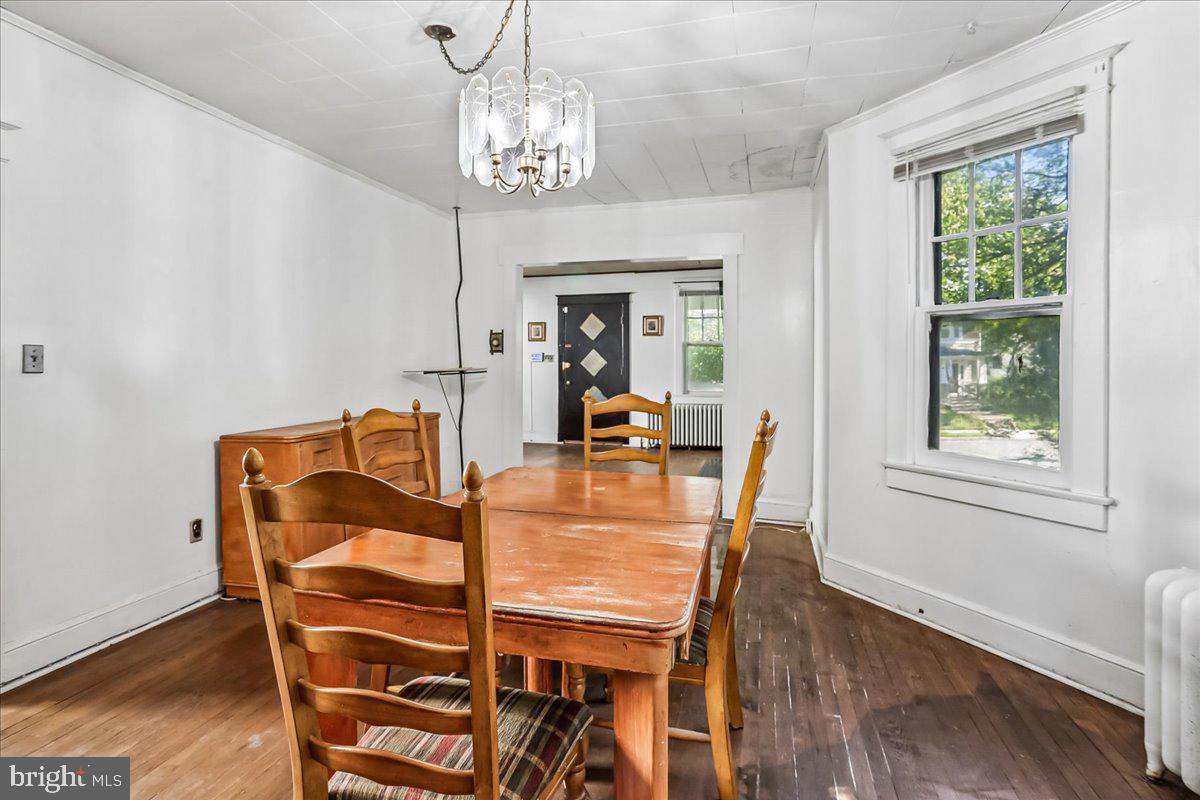 2227 Newton St Ne Property Photo 10
