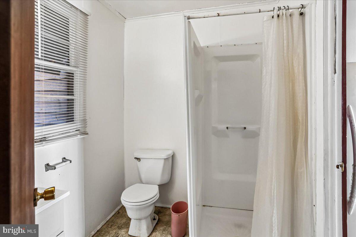 2227 Newton St Ne Property Photo 20