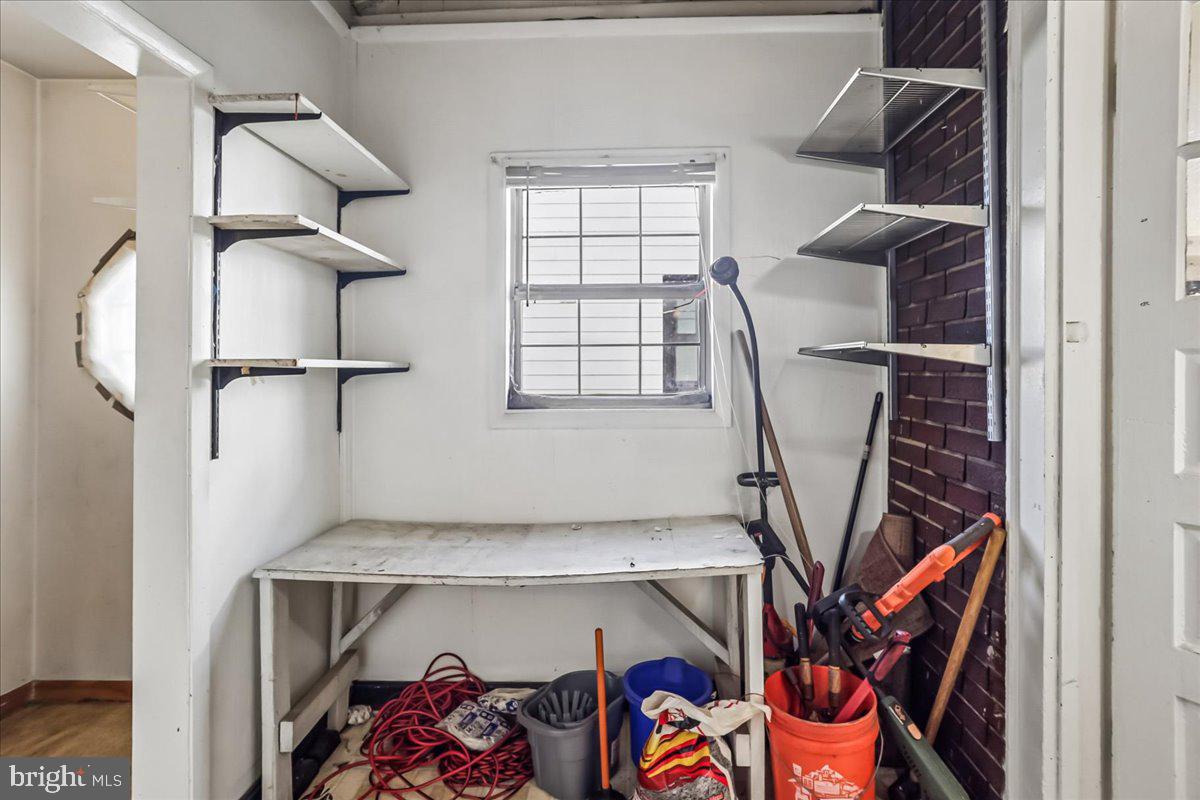 2227 Newton St Ne Property Photo 22