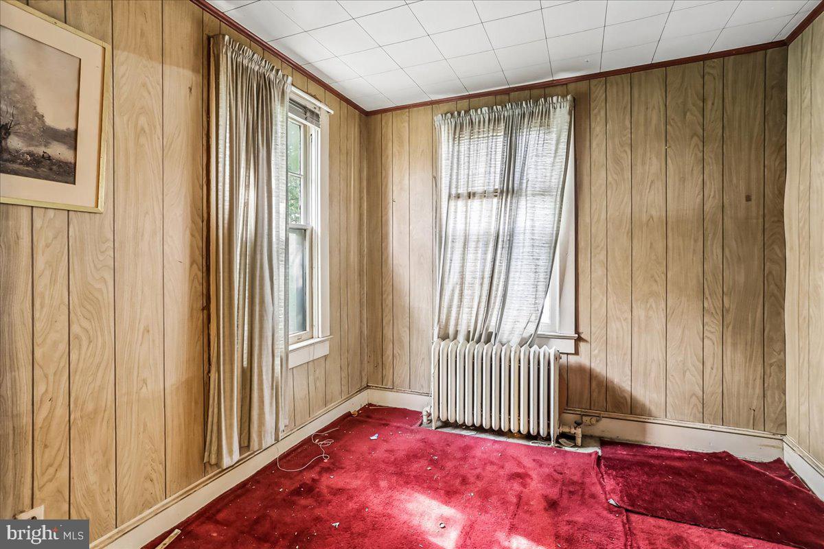 2227 Newton St Ne Property Photo 27