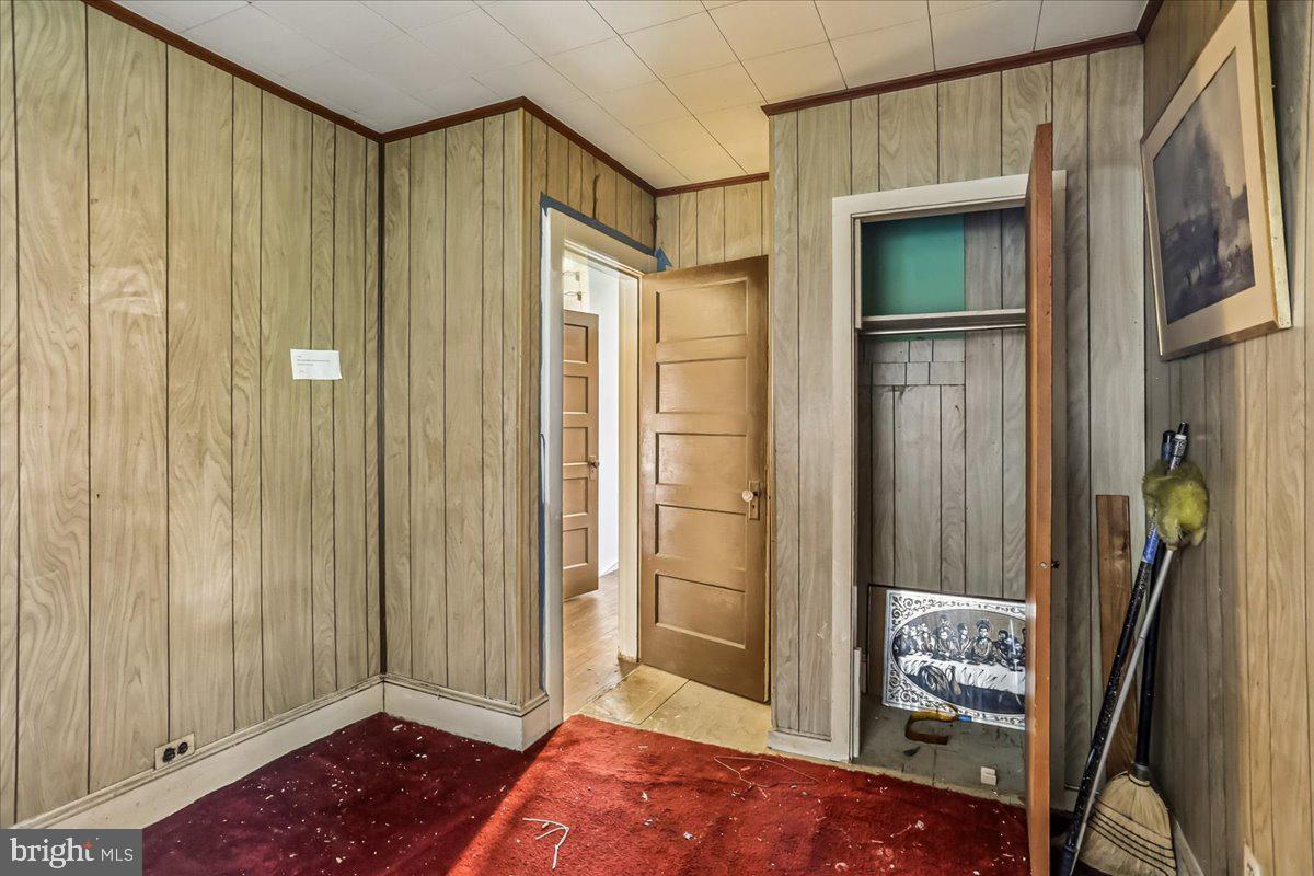 2227 Newton St Ne Property Photo 28