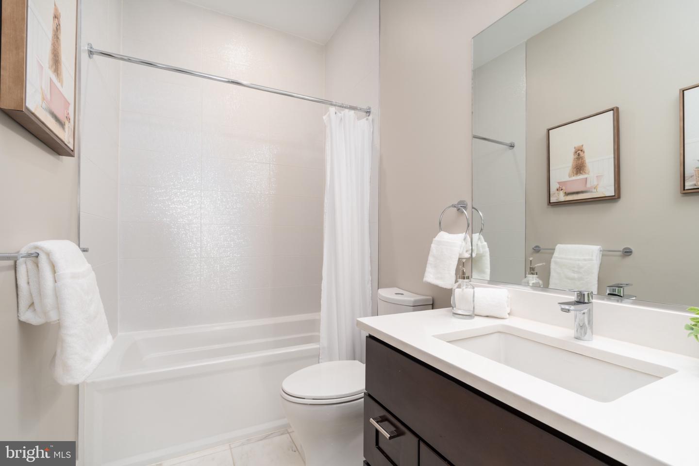610 Newton Pl Nw #12 Property Photo 19