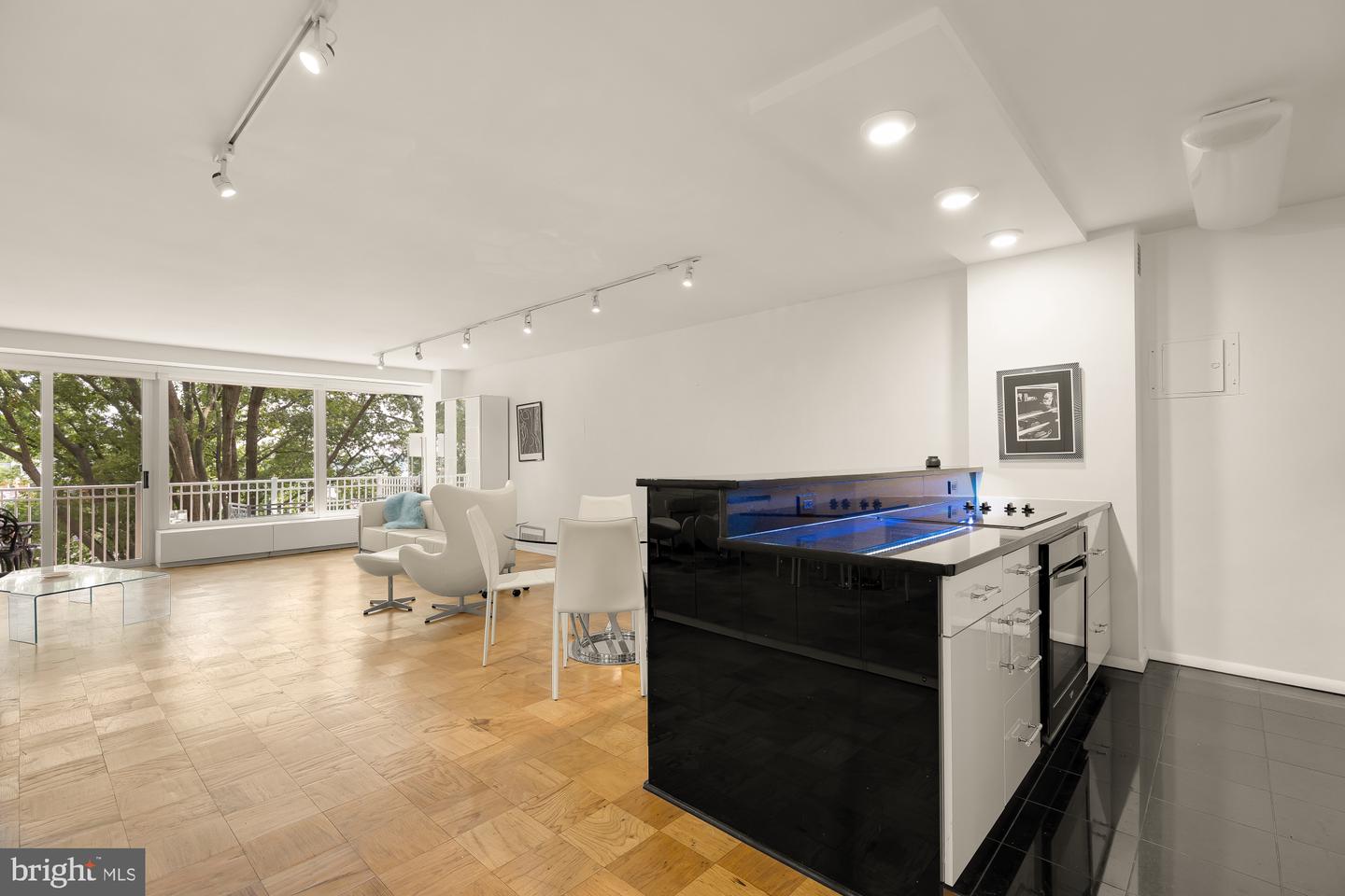 1435 4th St Sw #b310 Property Photo 8