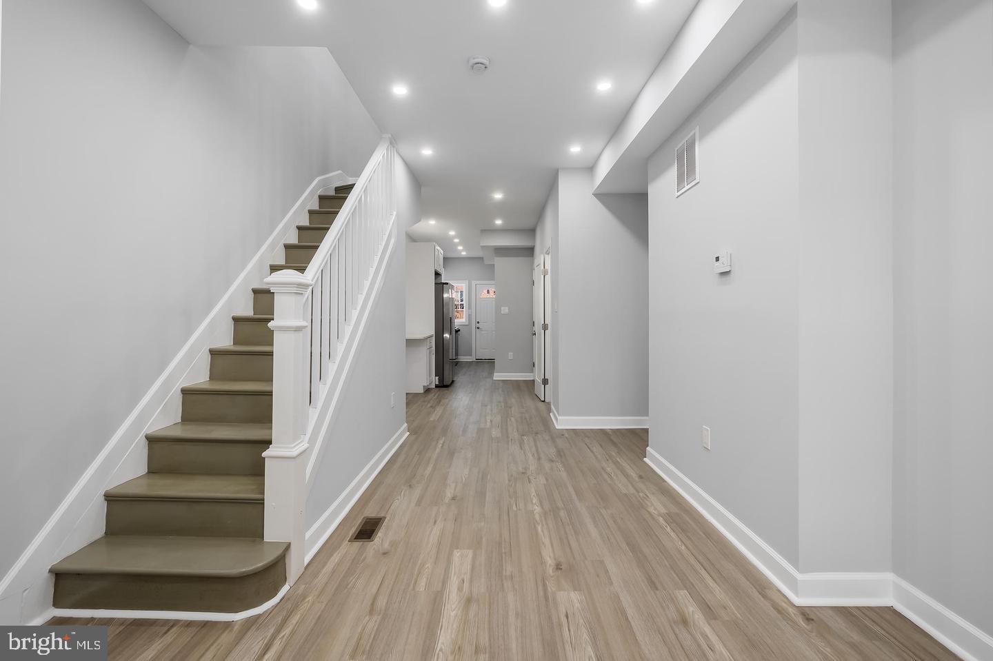 1209 Shepherd St Nw Property Photo 3