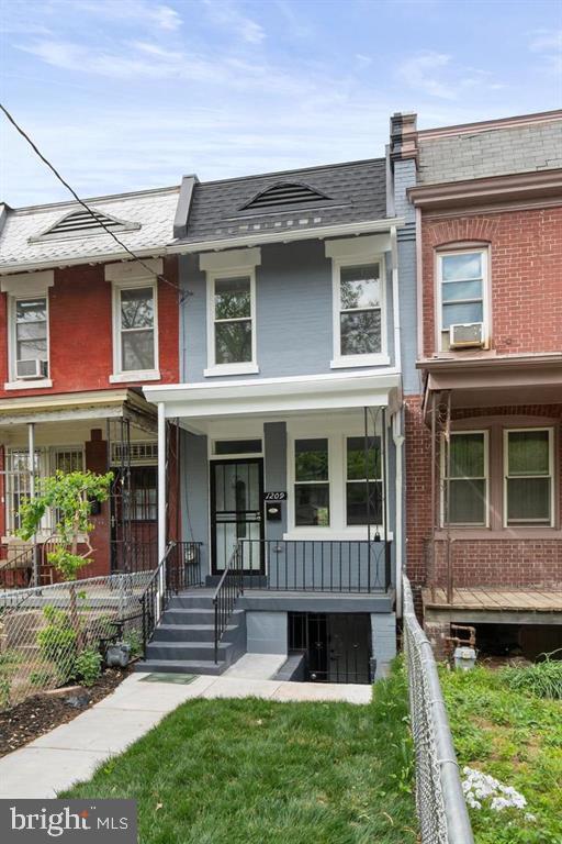 1209 Shepherd St Nw Property Photo 14