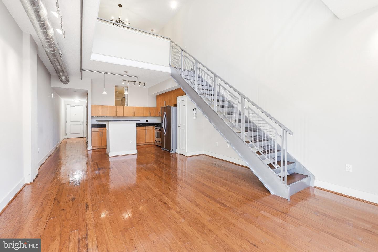 1390 Kenyon St Nw #329 Property Photo 5