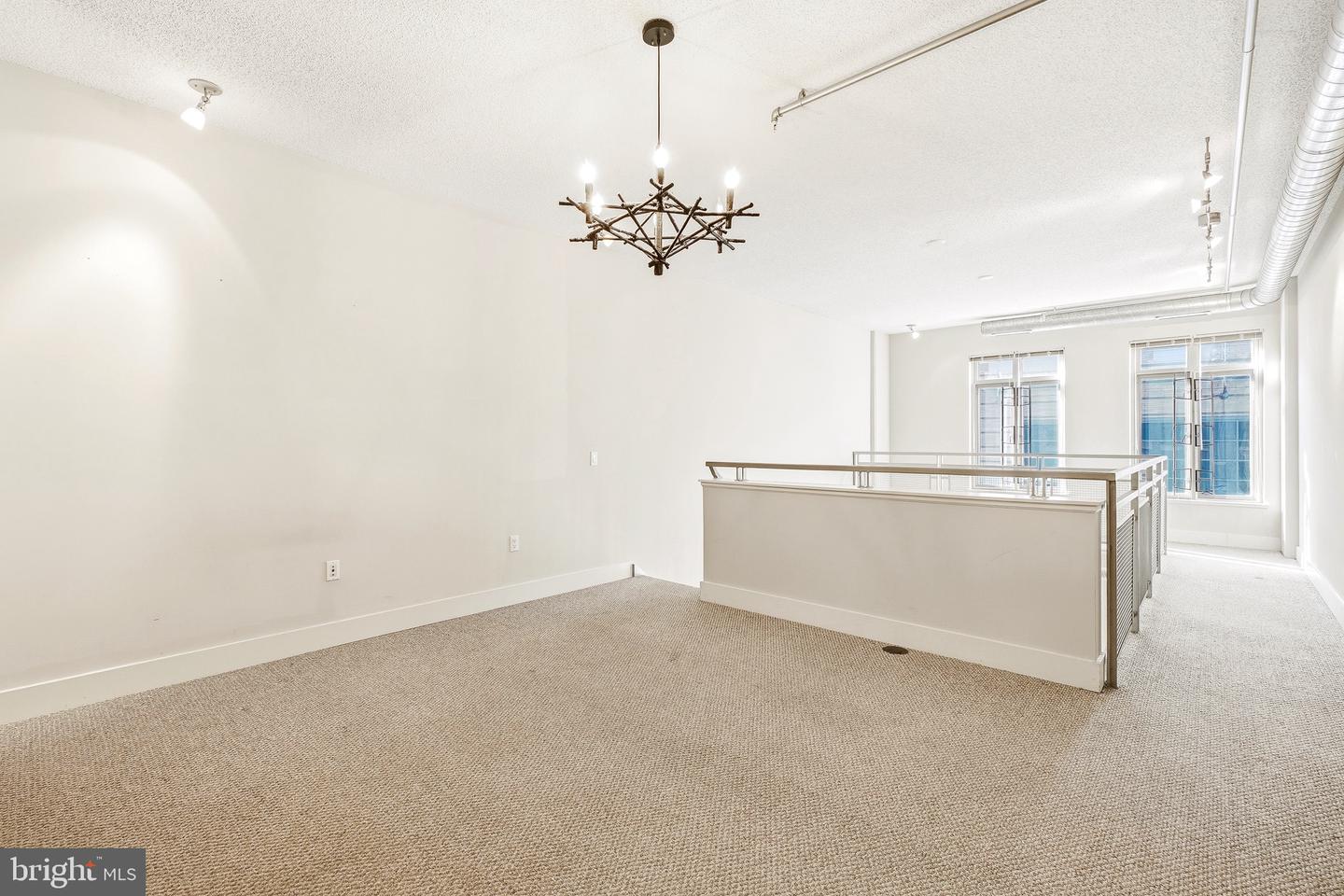 1390 Kenyon St Nw #329 Property Photo 12
