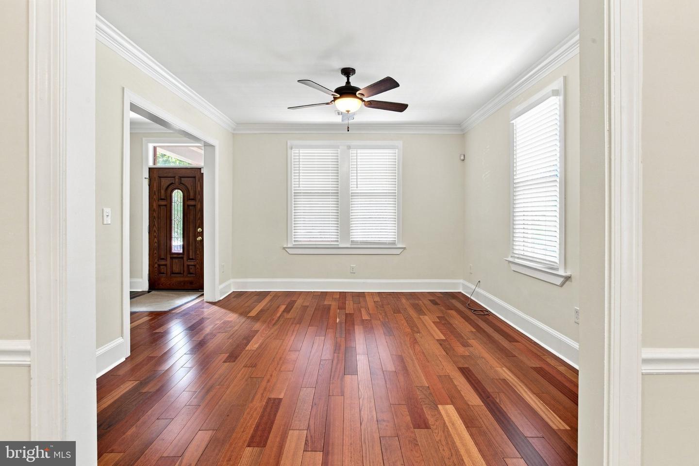 1400 Morse St Ne #a Property Photo 28