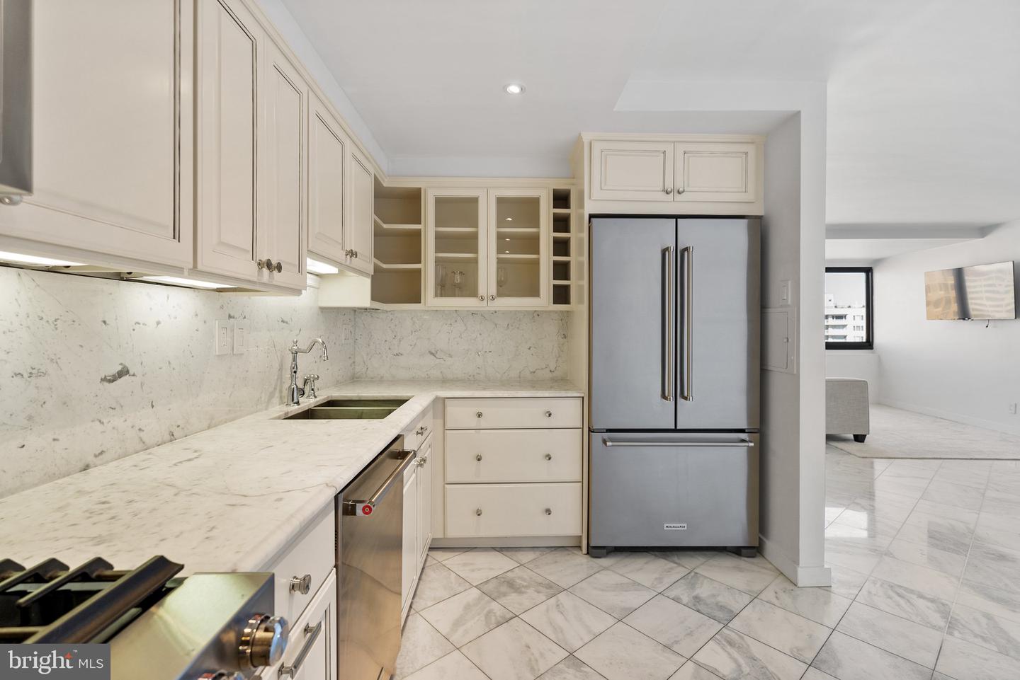 2500 Virginia Ave Nw #1005-s Property Photo 2