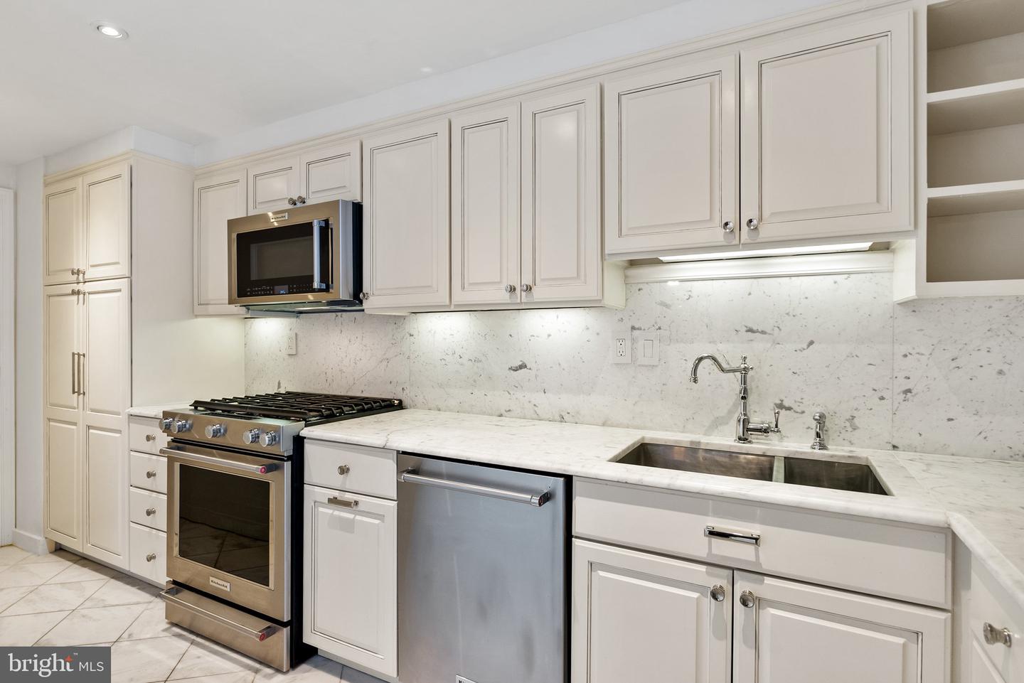 2500 Virginia Ave Nw #1005-s Property Photo 10