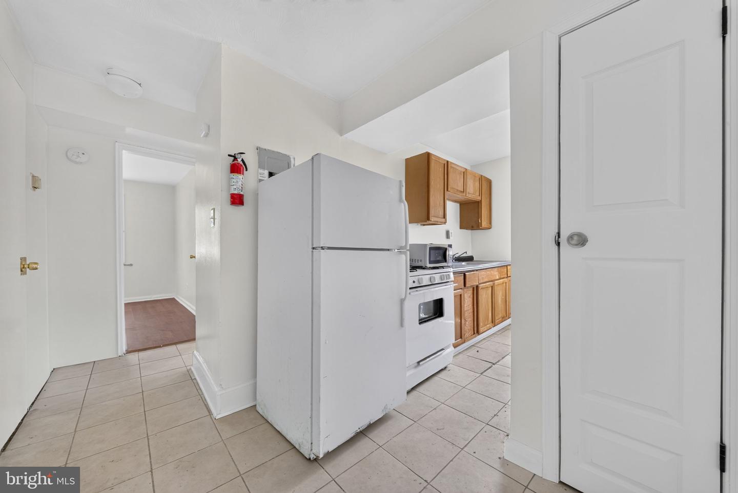 5920 Foote St Ne Property Photo 10