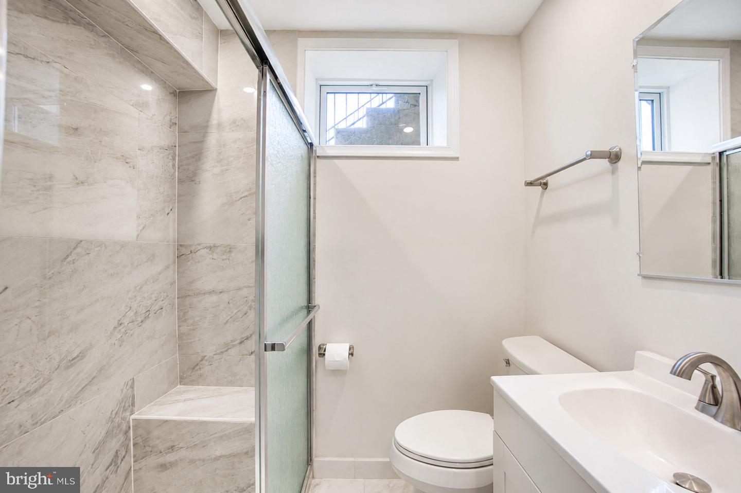 2851 Robinson Pl Se Property Photo 26