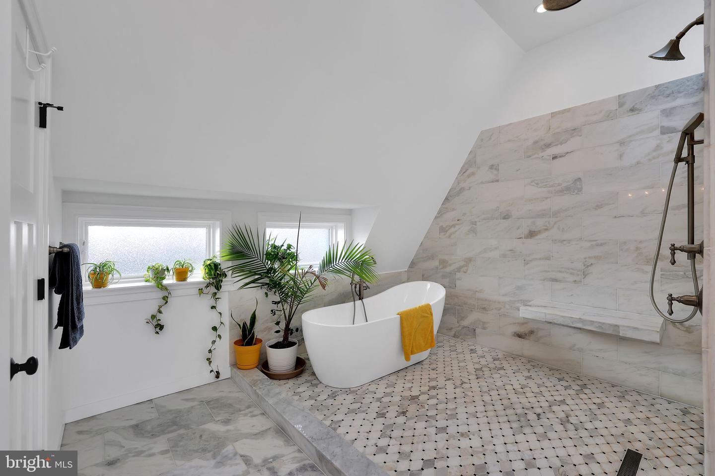 1823 Kalorama Rd Nw Property Photo 21