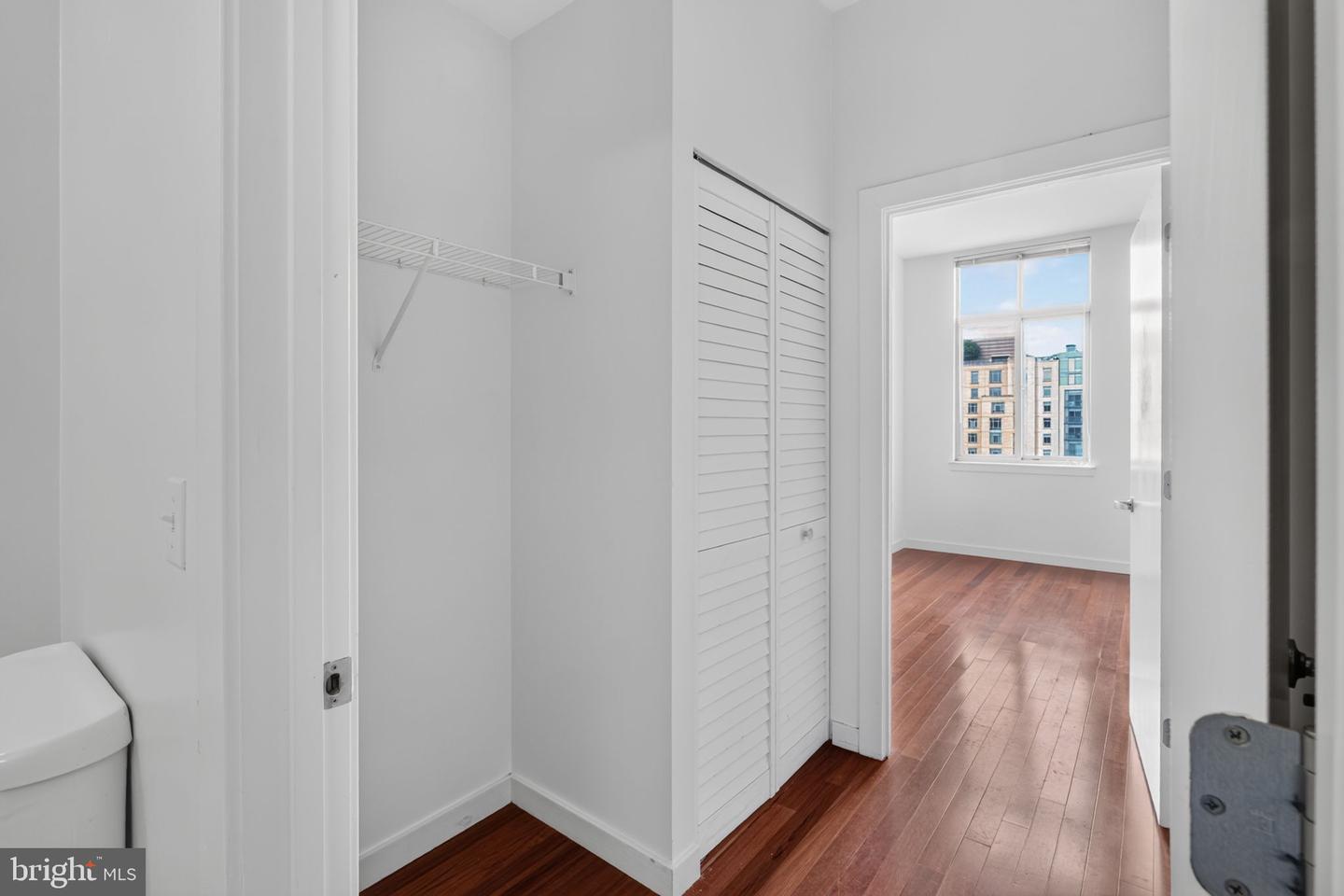 1000 New Jersey Ave Se #1113 Property Photo 13
