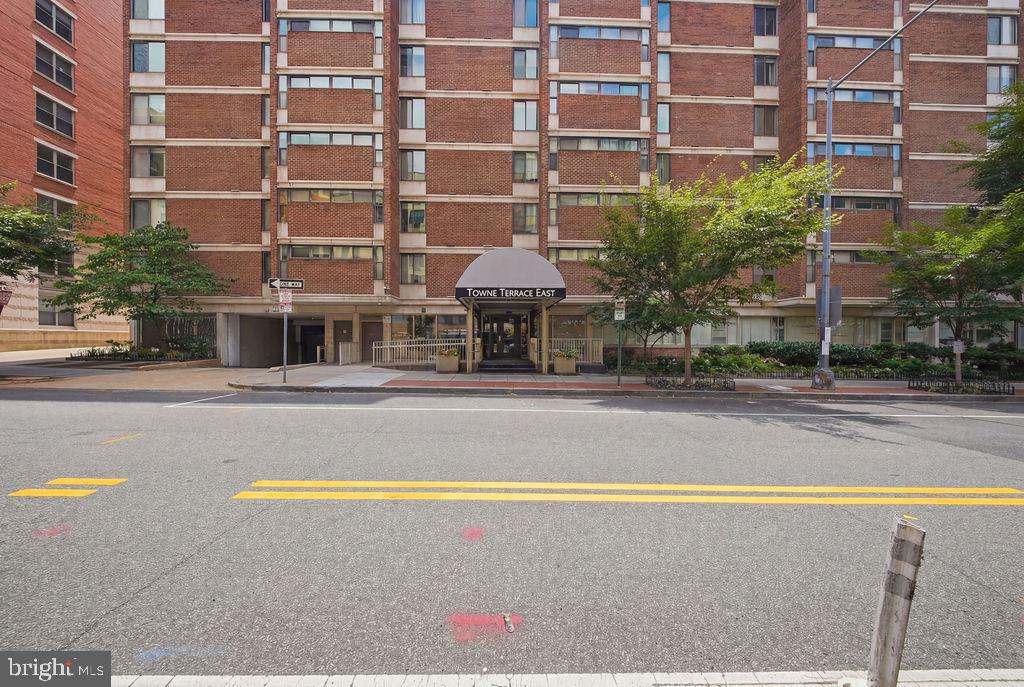 1420 N ST NW #1005 Property Photo 1