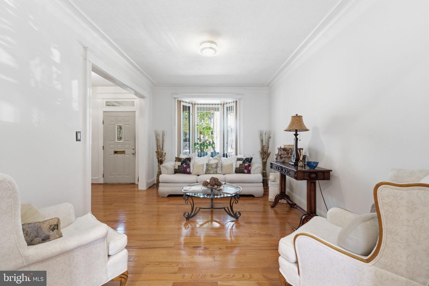 4214 3rd St Nw Property Photo 7