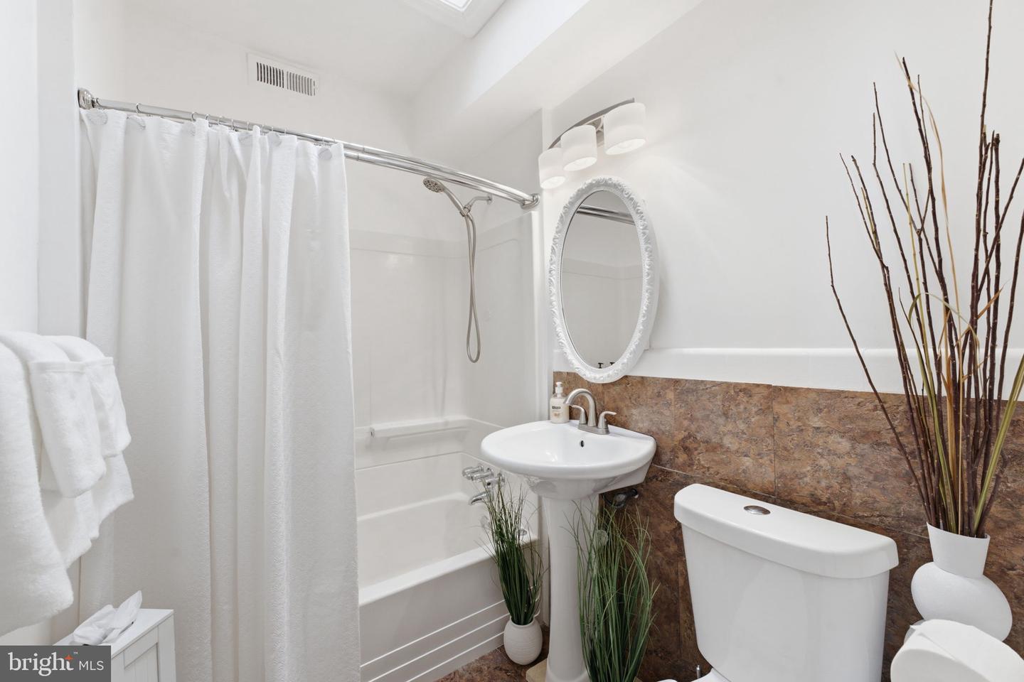 4214 3rd St Nw Property Photo 55
