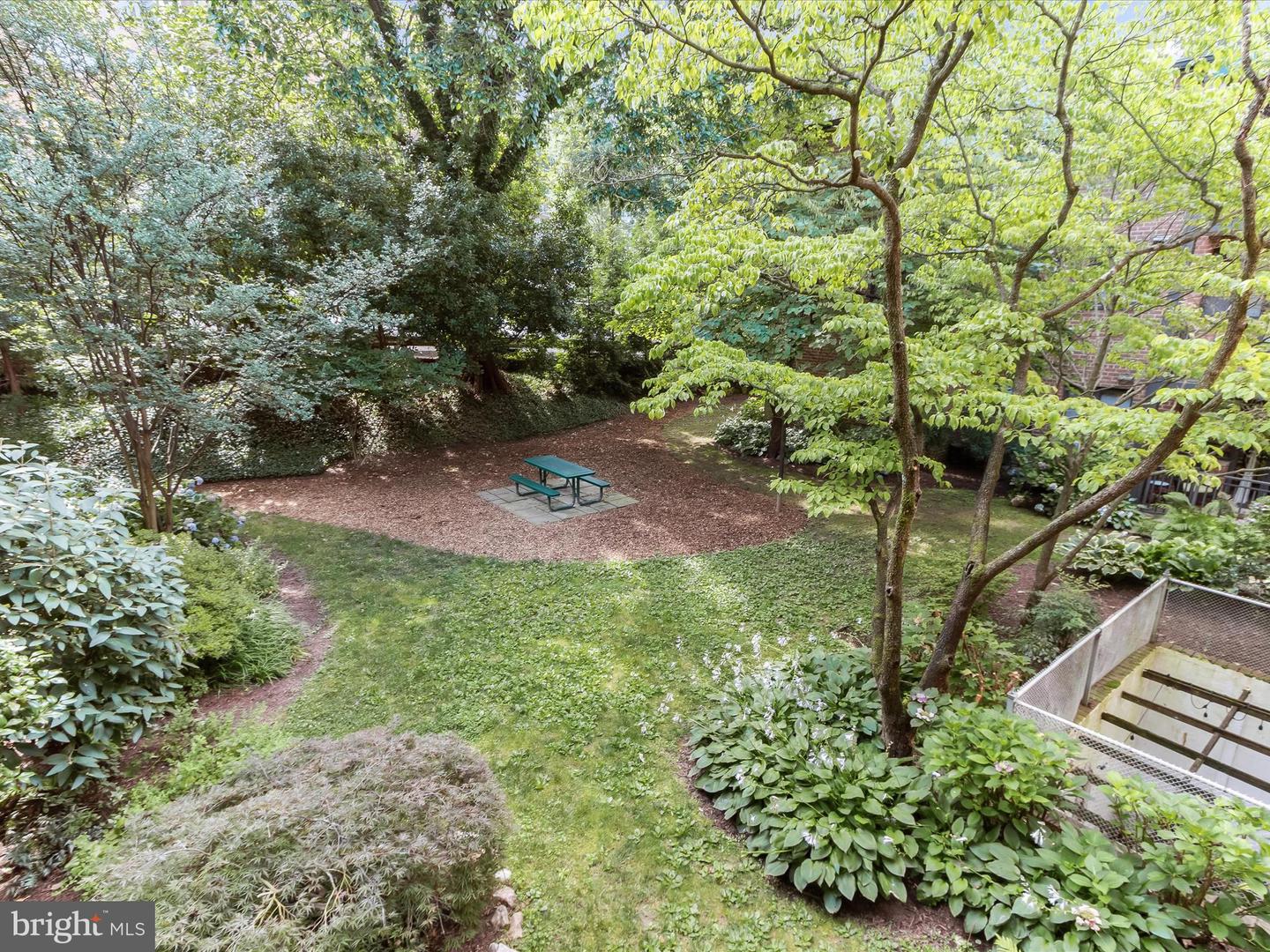 2325 42nd St Nw #320 Property Photo 18