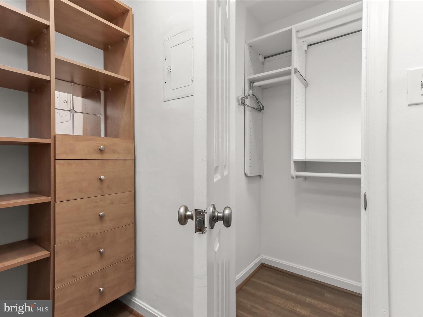 2325 42nd St Nw #320 Property Photo 19