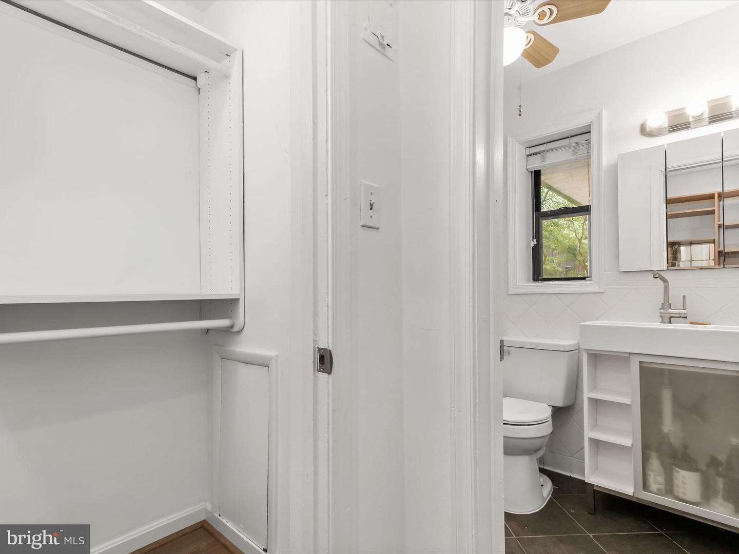 2325 42nd St Nw #320 Property Photo 21
