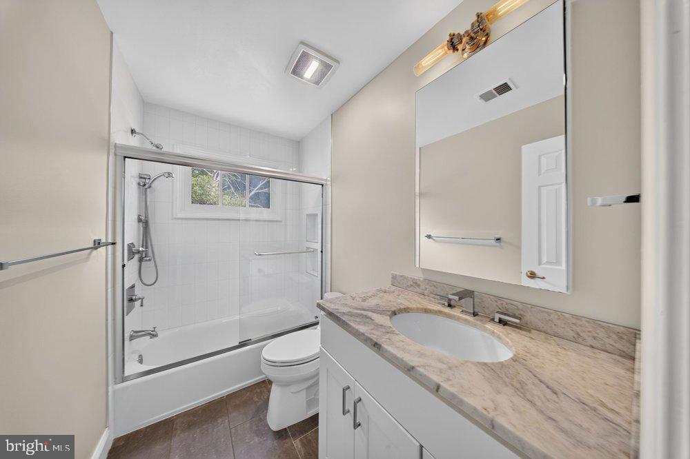 5000 Macarthur Ct Nw Property Photo 35