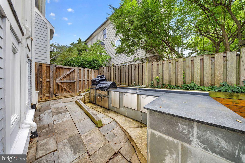 5000 Macarthur Ct Nw Property Photo 45