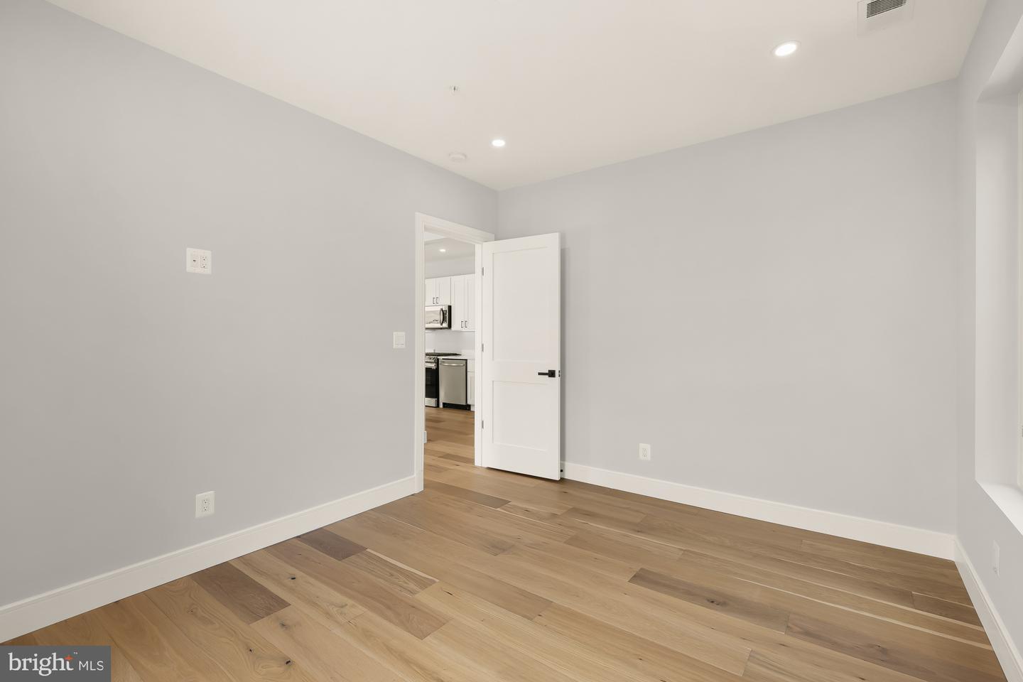3215 Mount Pleasant St Nw #301 Property Photo 15