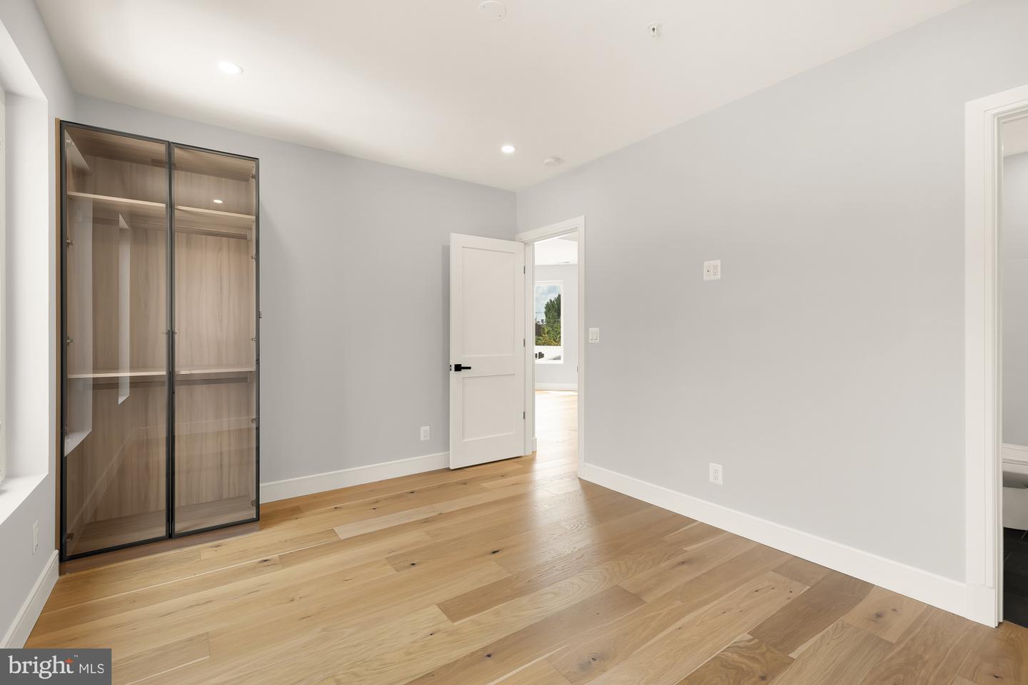 3215 Mount Pleasant St Nw #301 Property Photo 20